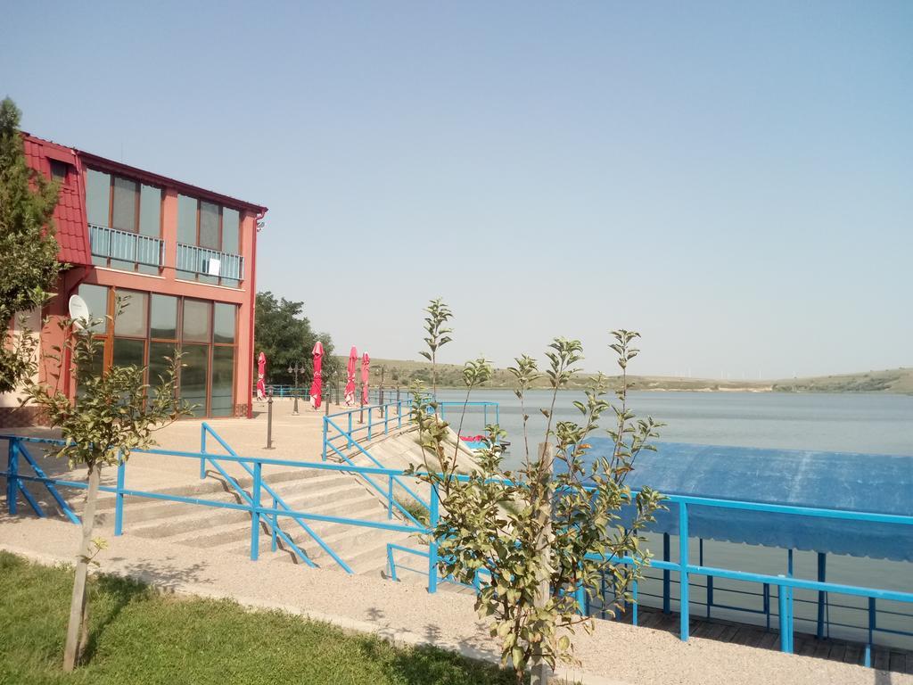 Готель Complex Domneasca Seimeni Екстер'єр фото